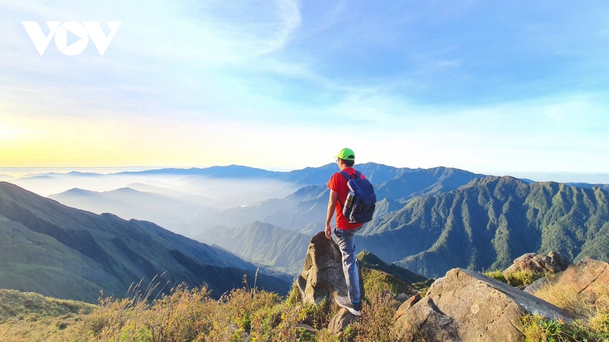 Trekking up Ta Chi Nhu Mountain in Yen Bai province